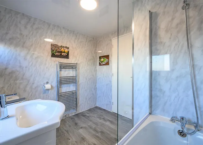 -rags- For Your Relaxed, Cosy Stay, Free Parking Homestay szállás *